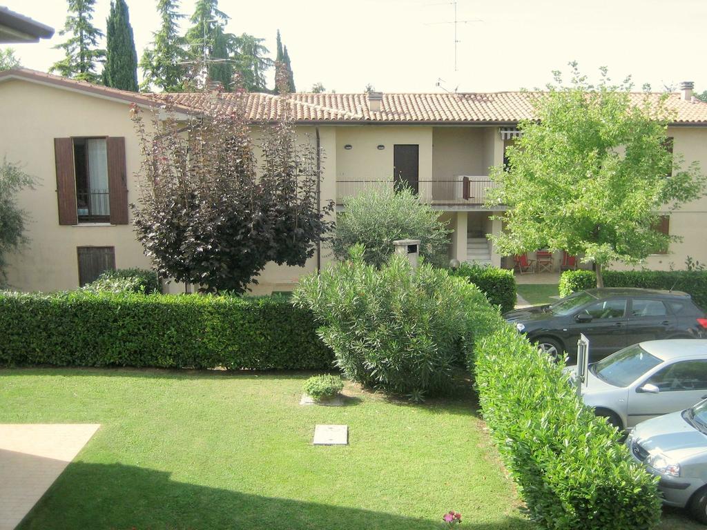 Belvilla By Oyo Enticing Holiday Home With Pool Lazise Zewnętrze zdjęcie